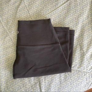 Lululemon Wunder Train shorts 8inch